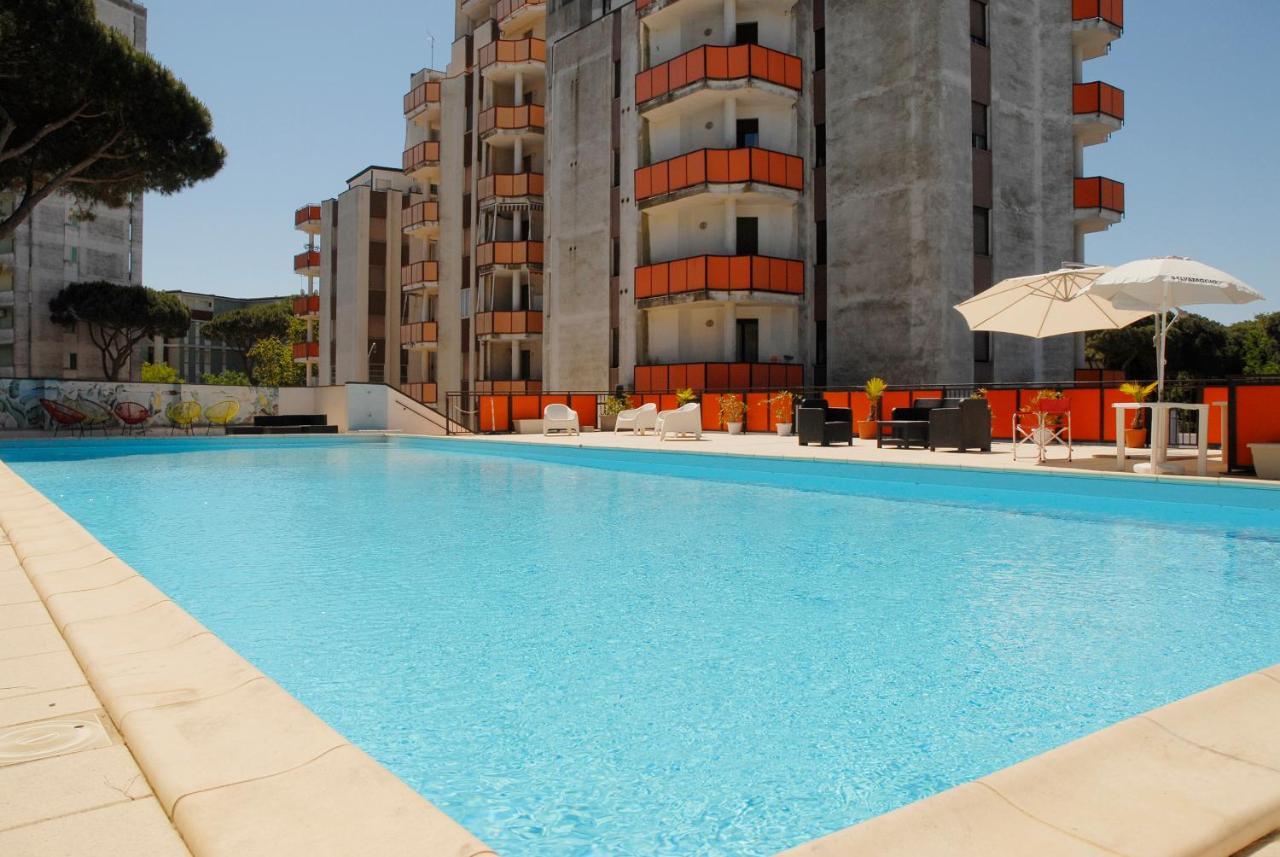 Tropicana Residence Aparthotel